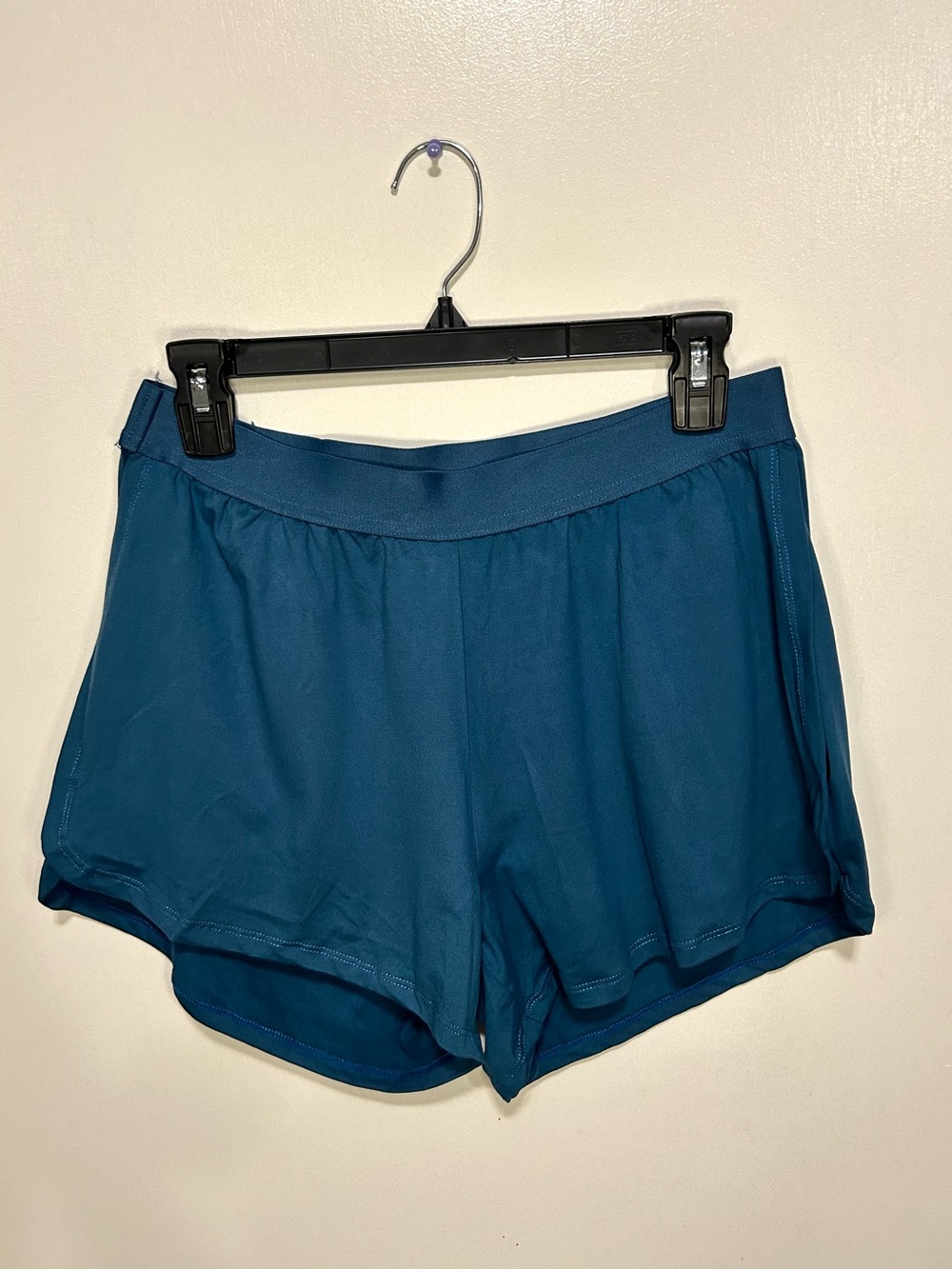 3 Women's Elastic-Waist Beige Shorts Bundle